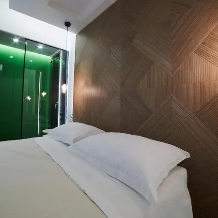 B&B Madi - *