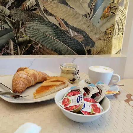 Madi - パエストゥム